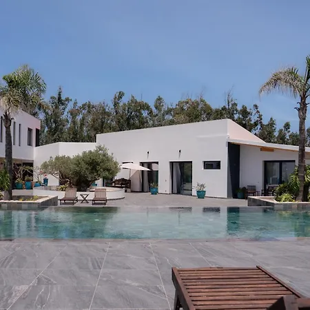 Lagoa House - Breakfast Included ベッド・アンド・ブレックファスト Serra do Bouro