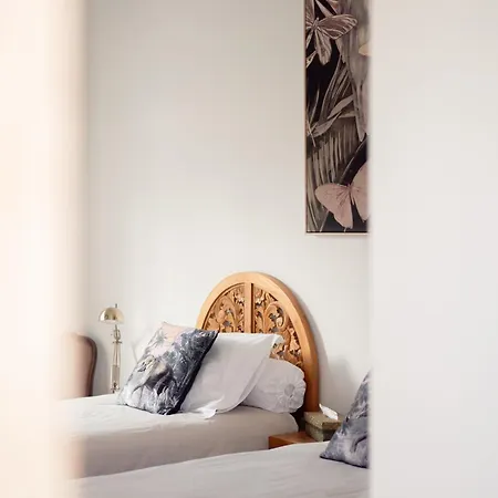 Lagoa House - Breakfast Included ベッド・アンド・ブレックファスト Serra do Bouro